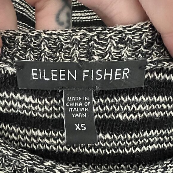 Eileen Fisher Women's Sweater Size XS Black White Stripes Wool Linen Blend - Picture 2 of 10